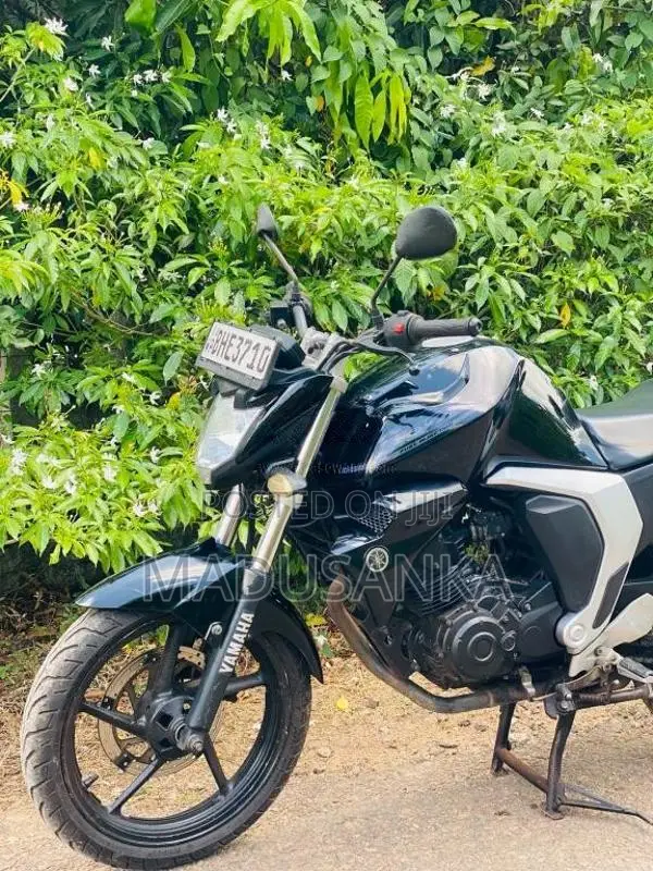 Yamaha FZ 2018 Motorbike (Used)