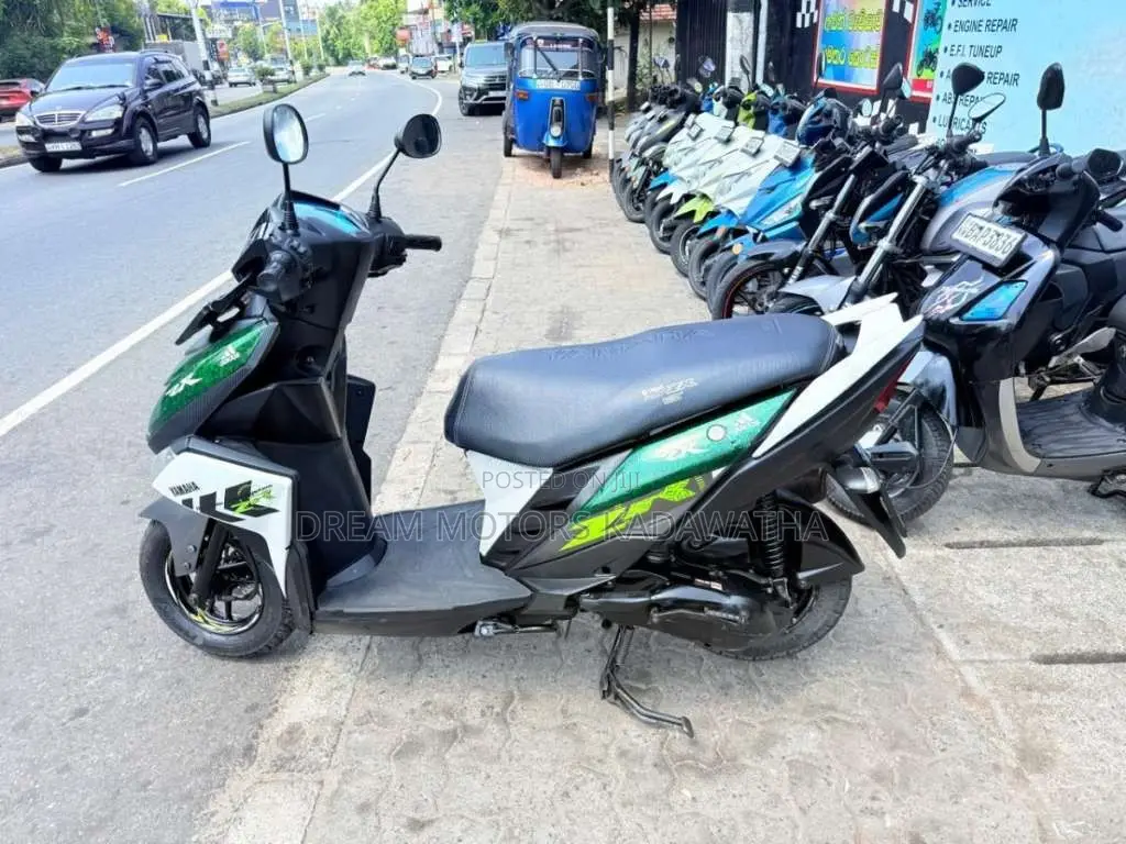 Yamaha Ray ZR 2017 Motorbike (Used)
