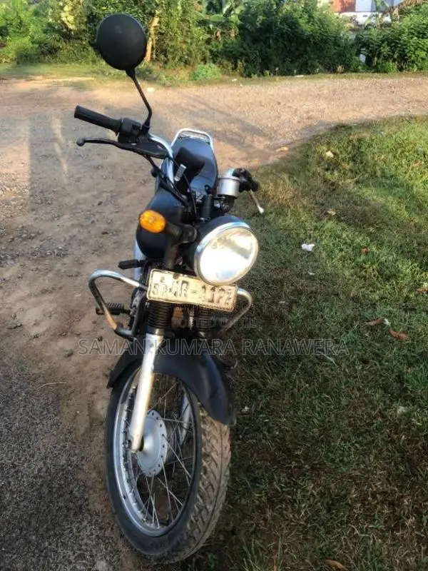 Bajaj Caliber 2006 Motorbike (Used)