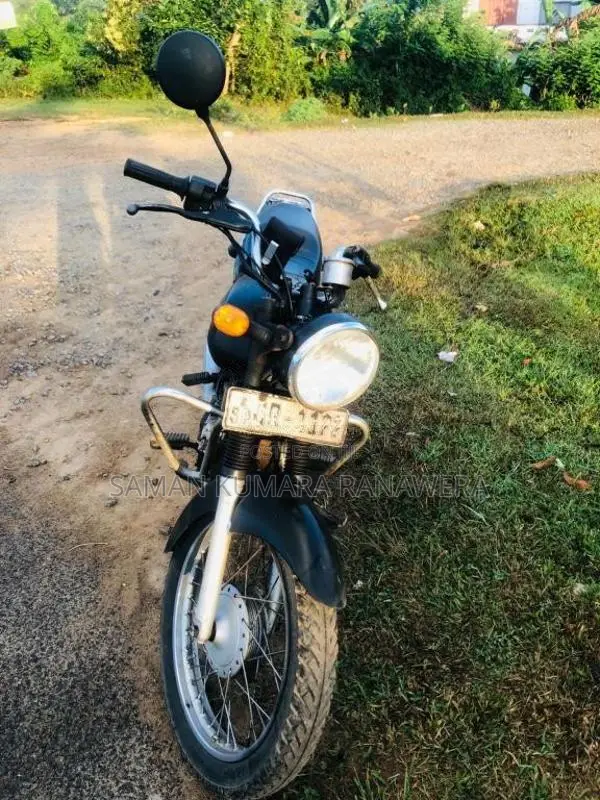 Bajaj Caliber 2006 Motorbike (Used)