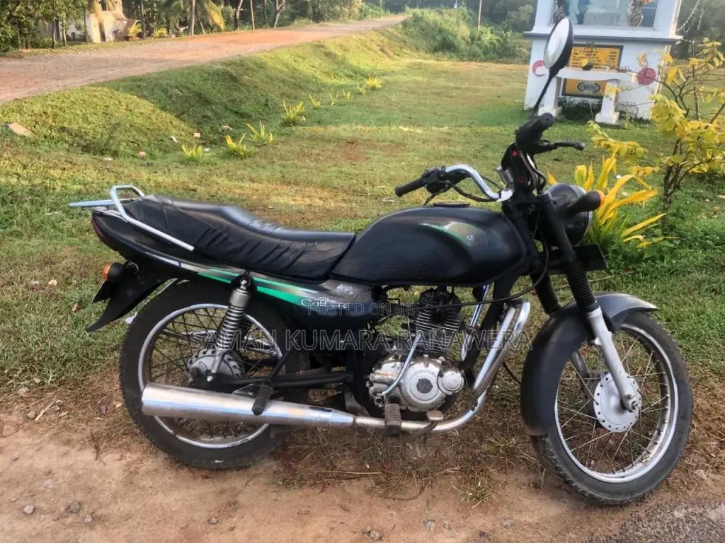 Bajaj Caliber 2006 Motorbike (Used)