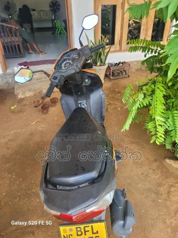 Honda Dio 2017 Motorbike (Used)