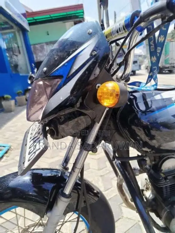 Bajaj CT-100 2015 Motorbike (Used)