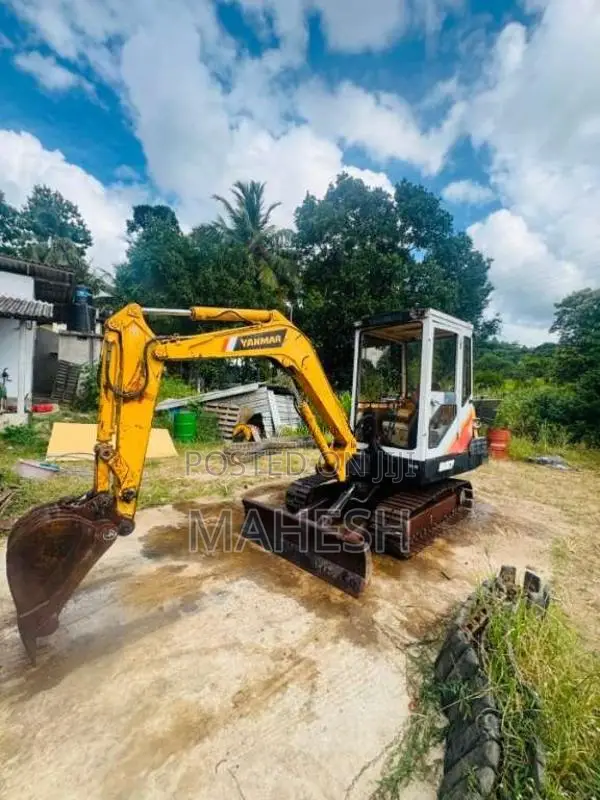 Yanmar B27 Excavator 2016 Heavy-Duty (Used)