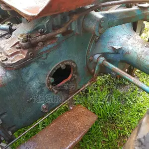 Massey-Ferguson Imt 533 1990 Tractor (Used)