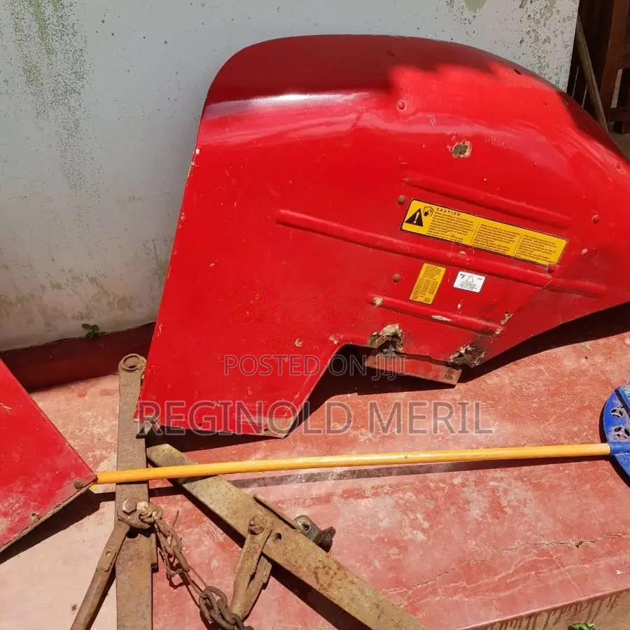Massey-Ferguson Imt 533 1990 Tractor (Used)