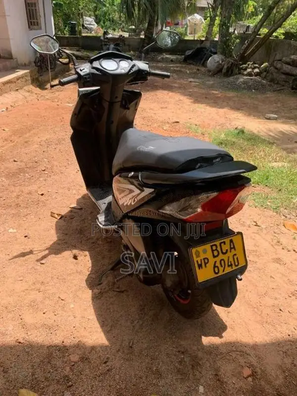 Honda Dio 2015 Motorbike (Used)