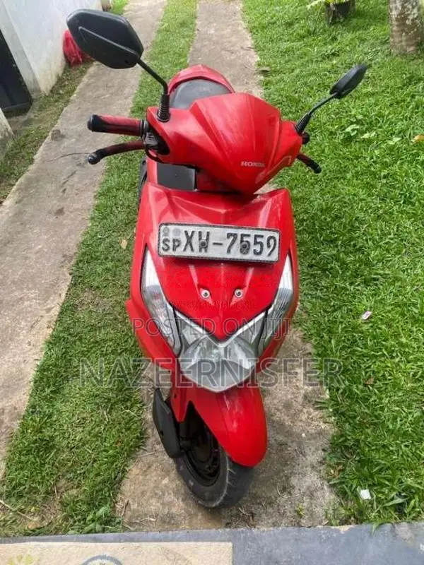 Honda Dio 2012 Motorbike (Used)