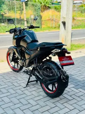Yamaha FZ 2019 Motorbike (Used)