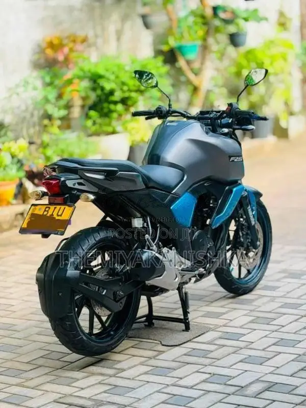 Yamaha Fz V3 2020 Motorbike (Used)
