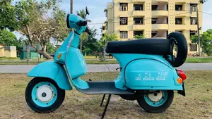 Bajaj Chetak 1999 Motorbike (Used)