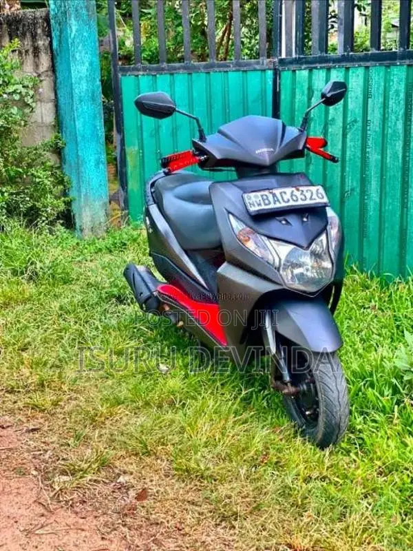 Honda Dio 2014 Motorbike (Used)