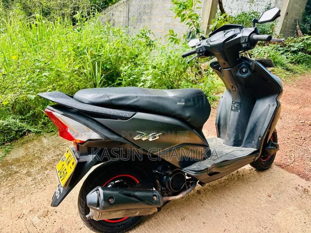 Honda Dio 2012 Motorbike (Used)