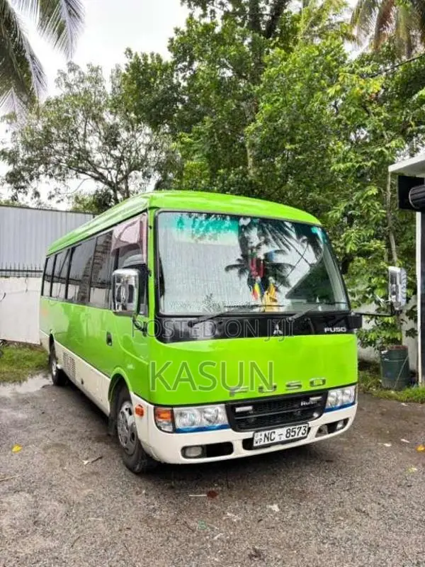 Mitsubishi Rosa Fuso 2012 Bus (Used)