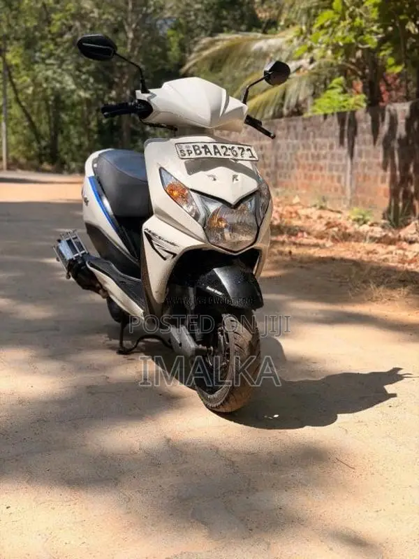 Honda Dio 2012 Motorbike (Used)