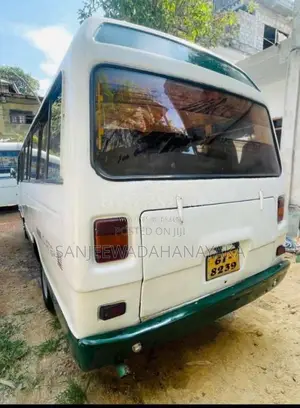 Isuzu Journey 1994 Bus (Used)
