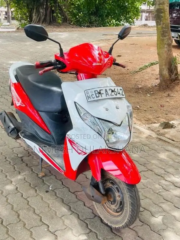 Honda Dio 2017 Motorbike (Used)