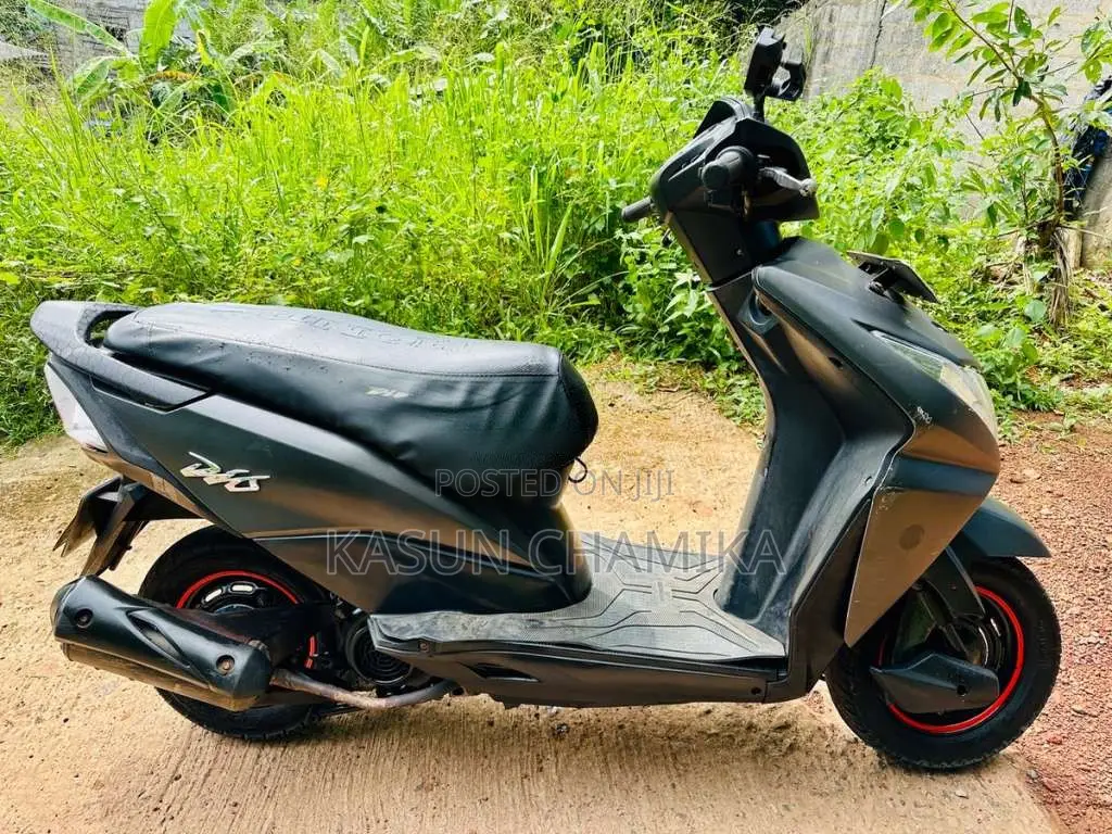 Honda Dio 2012 Motorbike (Used)