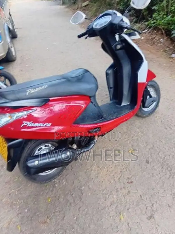 Hero Pleasure 2016 Motorbike (Used)