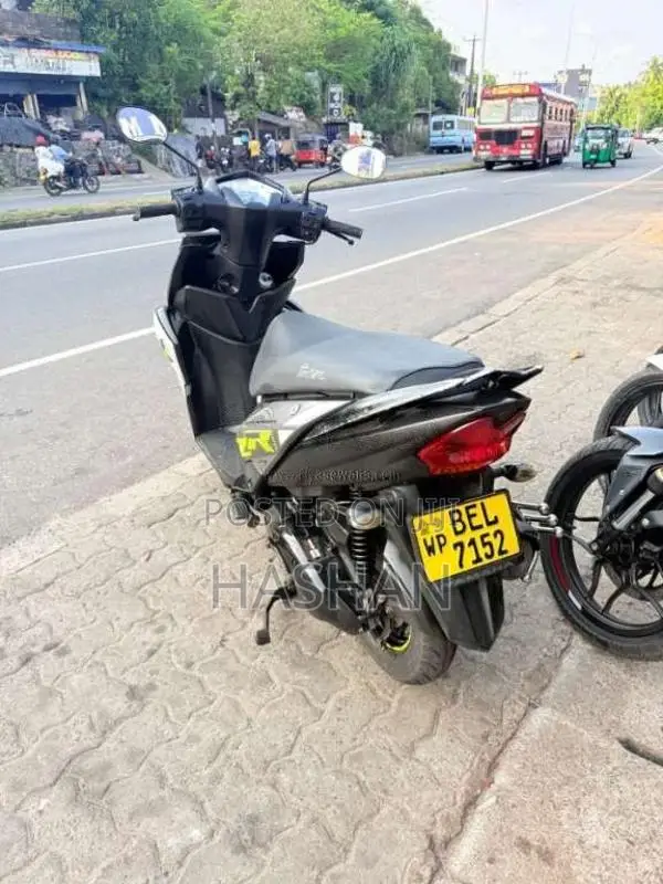 Yamaha Ray ZR 2017 Motorbike (Used)