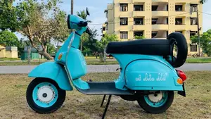 Bajaj Chetak 1999 Motorbike (Used)