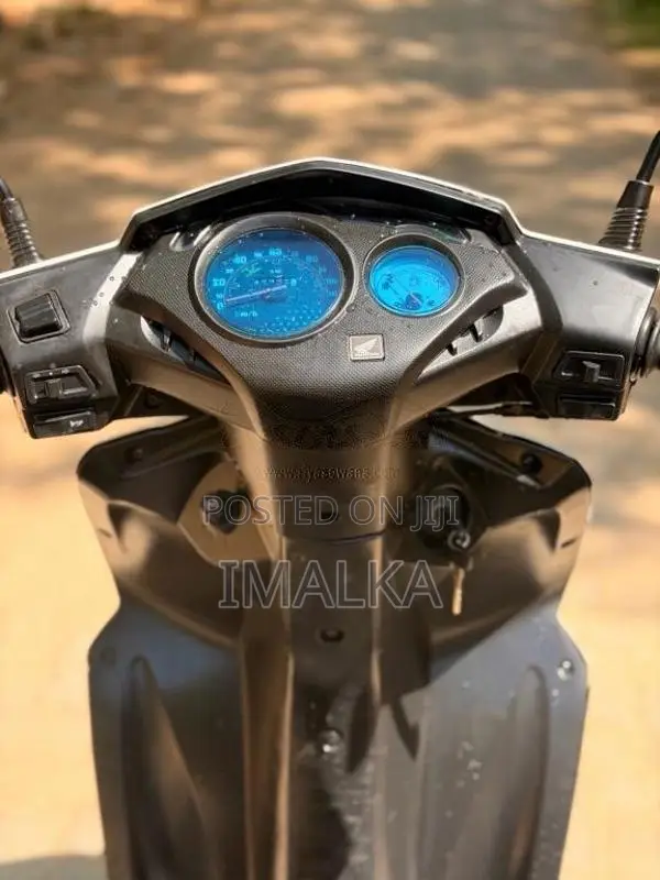 Honda Dio 2012 Motorbike (Used)