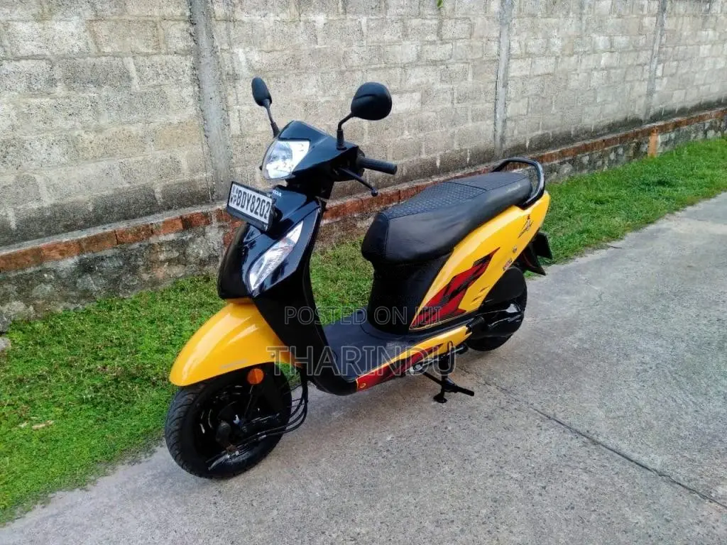 Honda Activa 2016 Motorbike (Used)