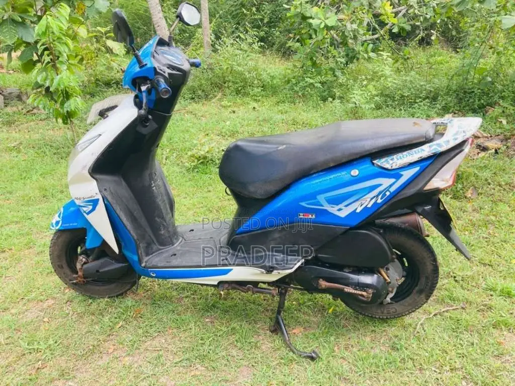 Honda Dio 2015 Motorbike (Used)