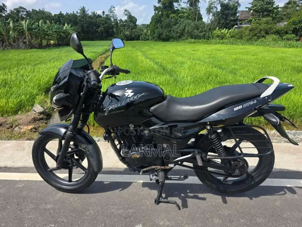Bajaj Pulsar 180 2007 Motorbike (Used)