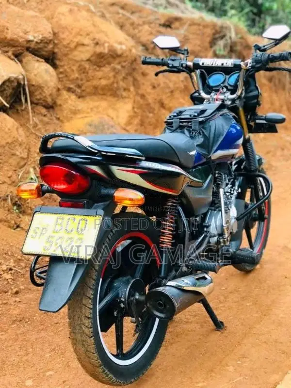 Bajaj Platina ES 2015 Motorbike (Used)