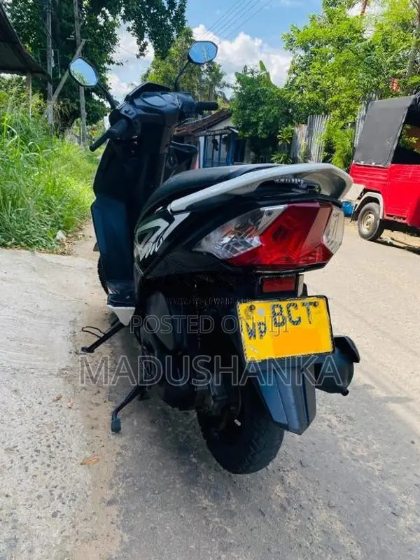Honda Dio 2015 Motorbike (Used)