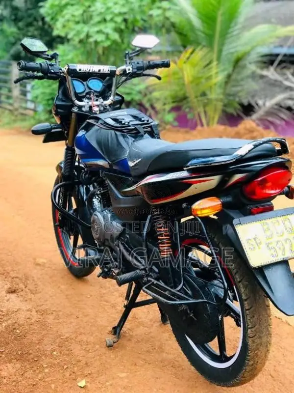 Bajaj Platina ES 2015 Motorbike (Used)