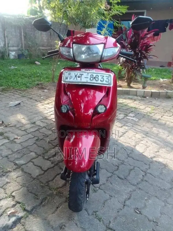 Honda Activa 2012 Motorbike (Used)