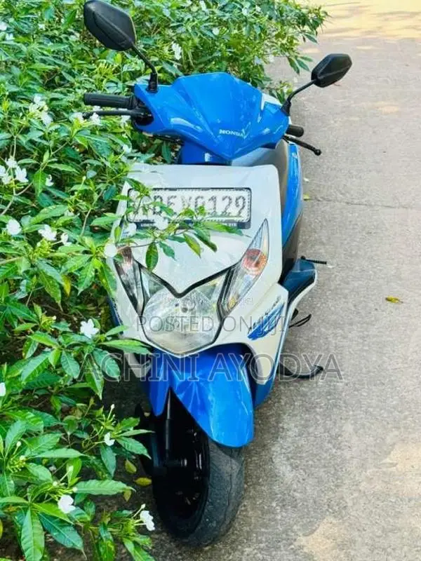 Honda Dio 2017 Motorbike (Used)