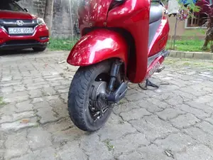 Honda Activa 2012 Motorbike (Used)