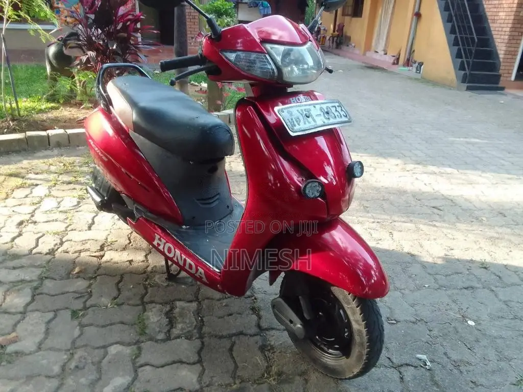 Honda Activa 2012 Motorbike (Used)