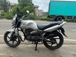 Honda Unicorn 2011 Motorbike (Used)