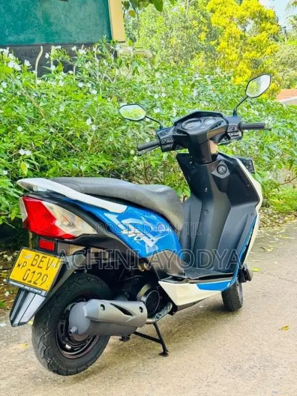 Honda Dio 2017 Motorbike (Used)