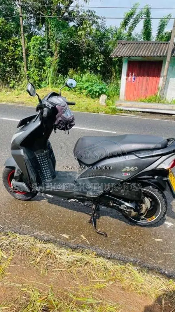 Honda Dio 2014 Motorbike (Used)