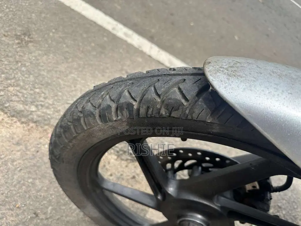 Honda Unicorn 2011 Motorbike (Used)
