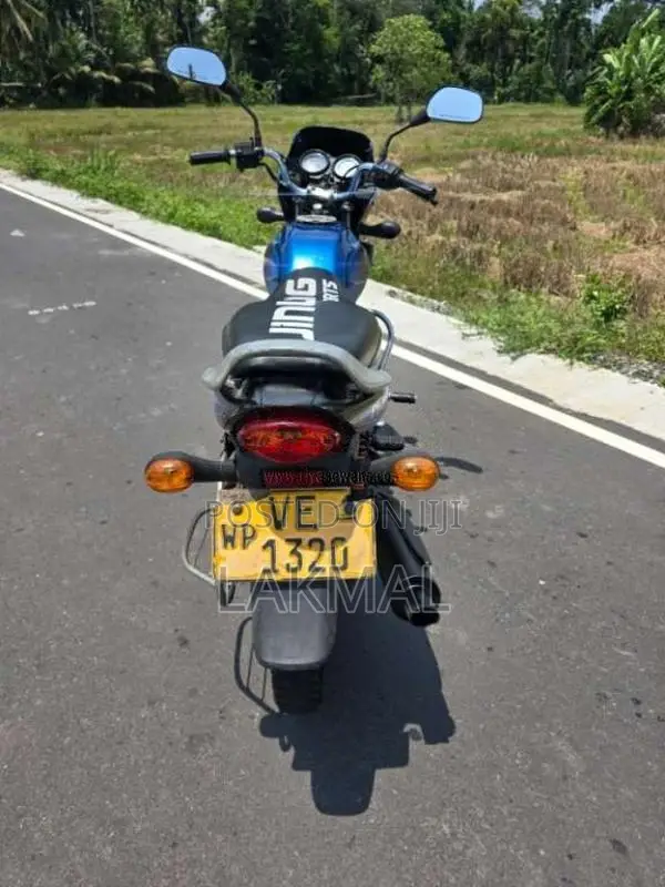 Bajaj Platina 2009 Motorbike (Used)