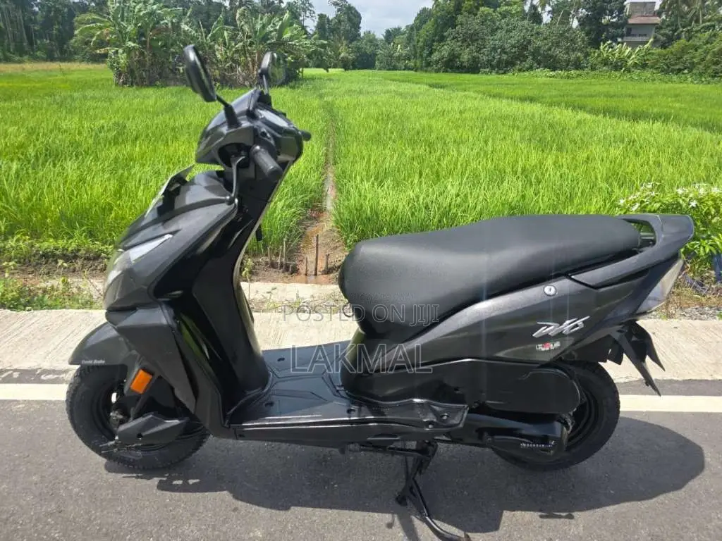 Honda Dio 2018 Motorbike (Used)