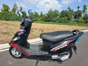 TVS Scooty Streak 2012 Motorbike (Used)