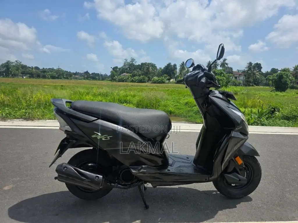 Honda Dio 2018 Motorbike (Used)