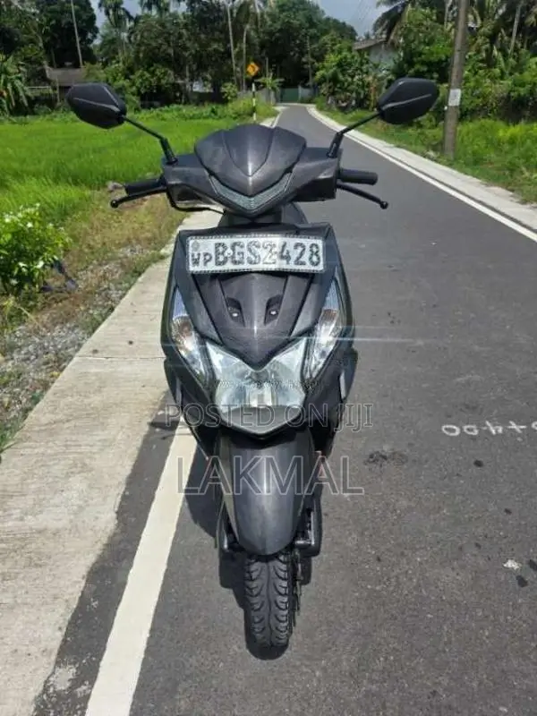 Honda Dio 2018 Motorbike (Used)
