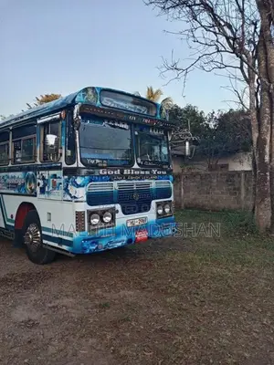 Ashok-Leyland Viking 2003 Bus (Used)
