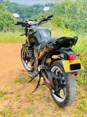 Yamaha FZ 2013 Motorbike (Used)