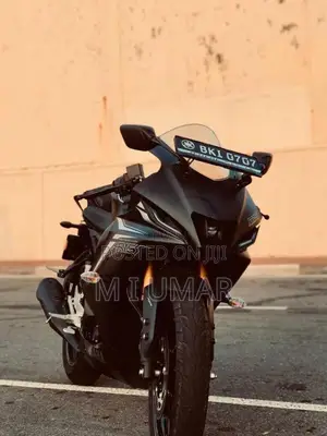 Yamaha R15 2025 Motorbike (Used)