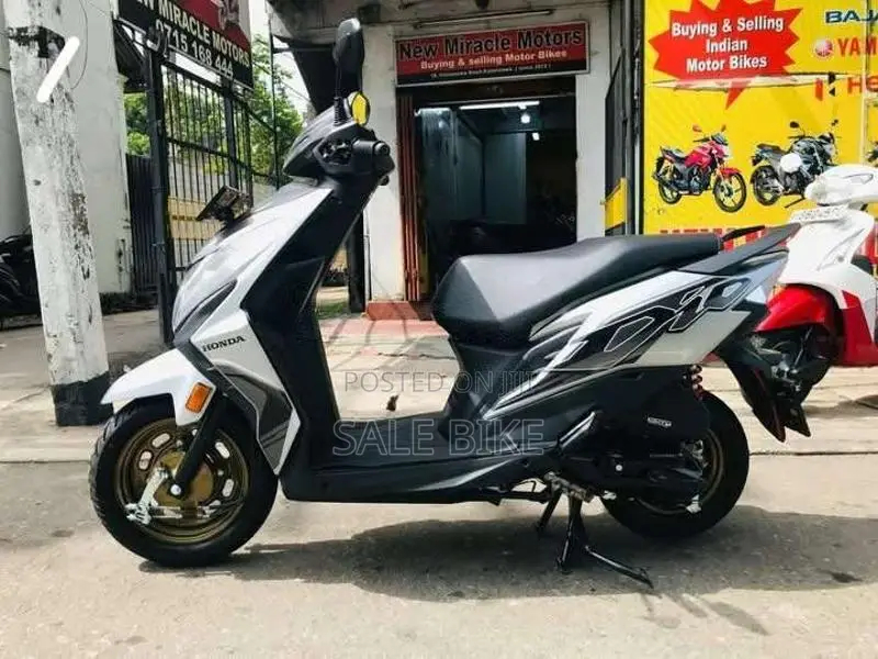 Honda Dio 2026 Motorbike (Used)