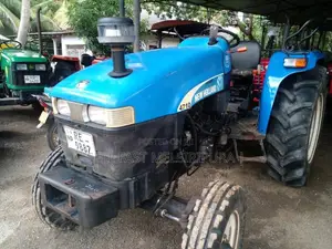 New-Holland 4710 2016 Tractor (Used)